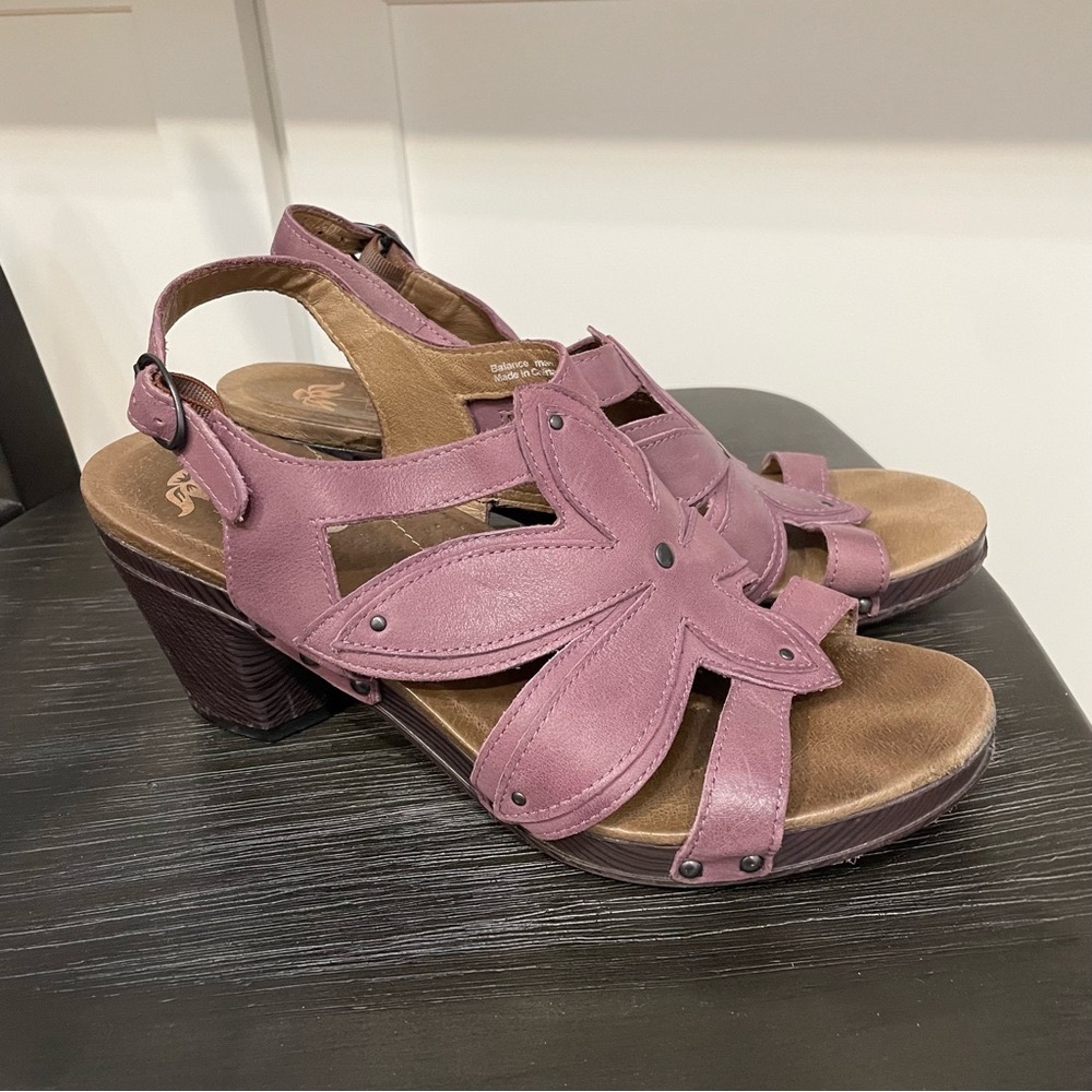 Dansko Nina Violet Full Grain Leather Sandals Size 41